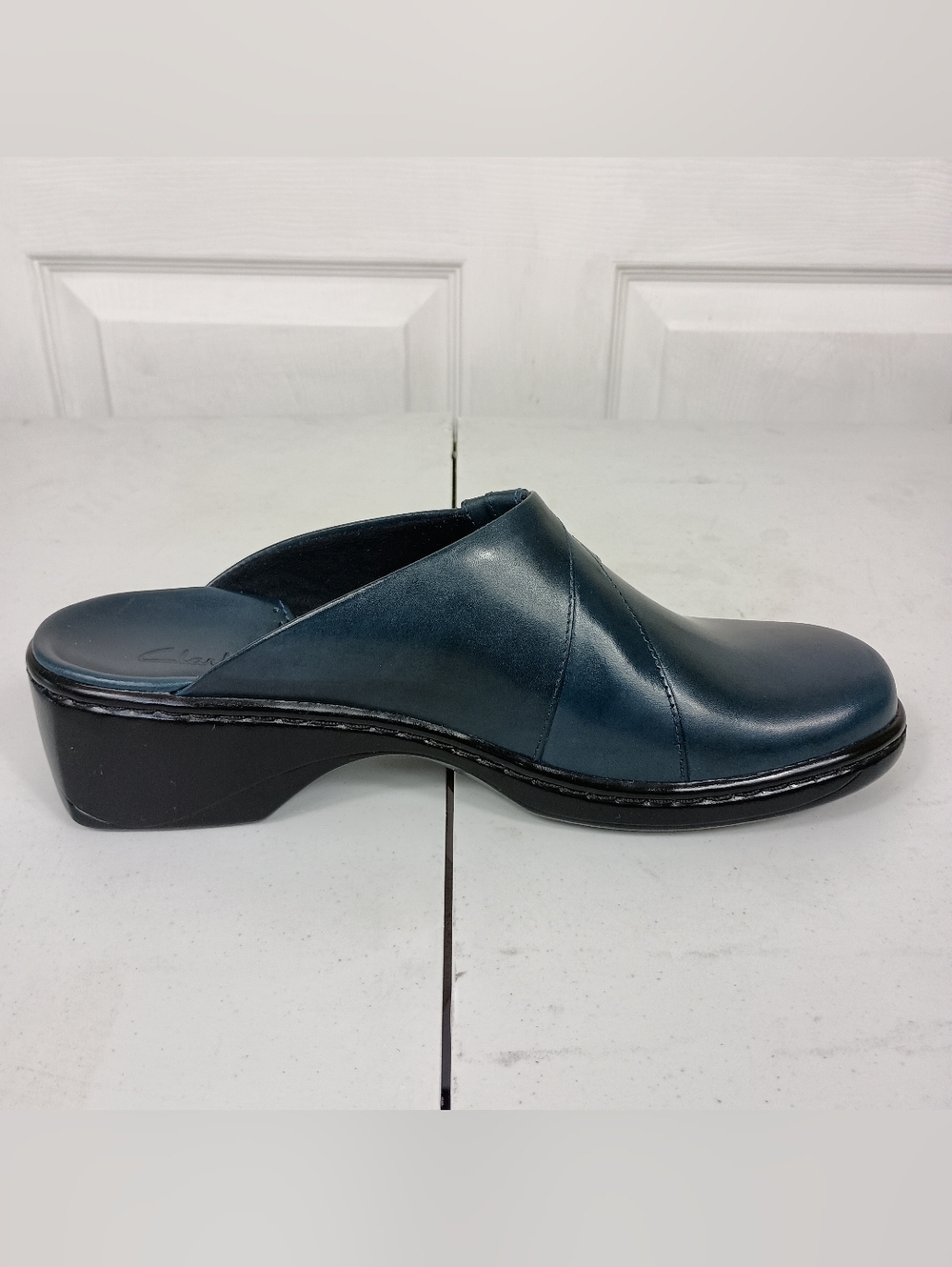 Clarks Leather Clogs Mules 8.5 Womens Blue Vegetable Tanned Slip On Ltd Ed VTG - Picture 7 of 12